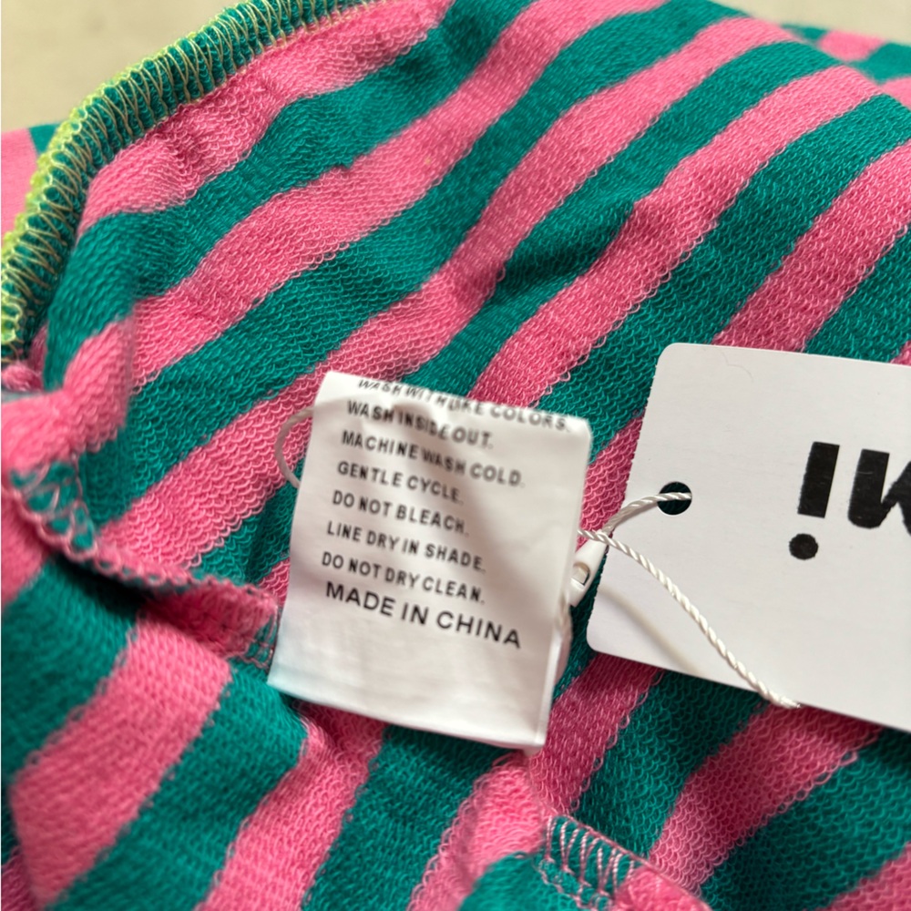 Women’s Striped Pink & Green Oversize Sweatshirt Crewneck Top Large NWT - Picture 5 of 5